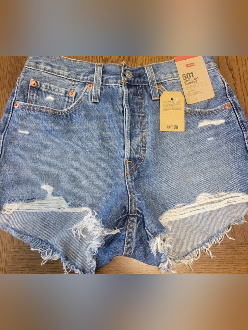 Levi's 501 Distressed High-Rise Jean Shorts in Light Blue Size 26 NWT